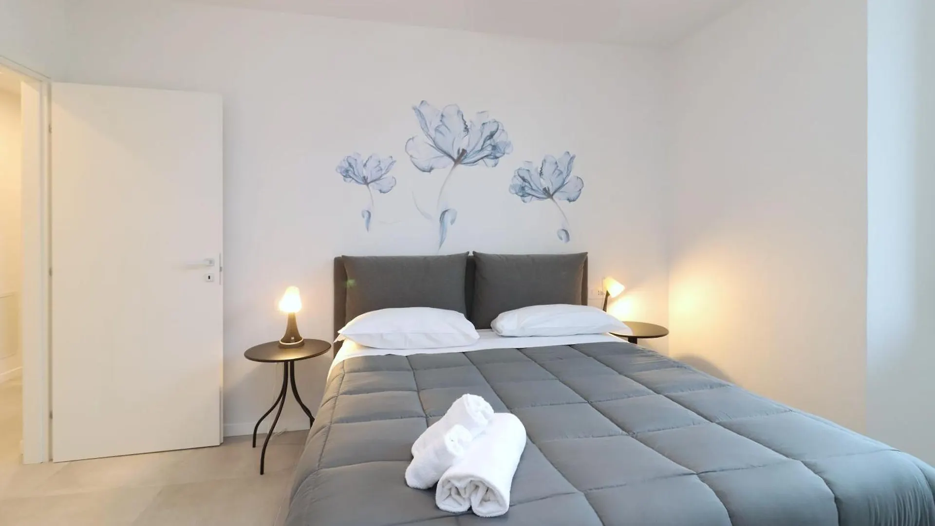Suite Rose Florence 0*,  Italy