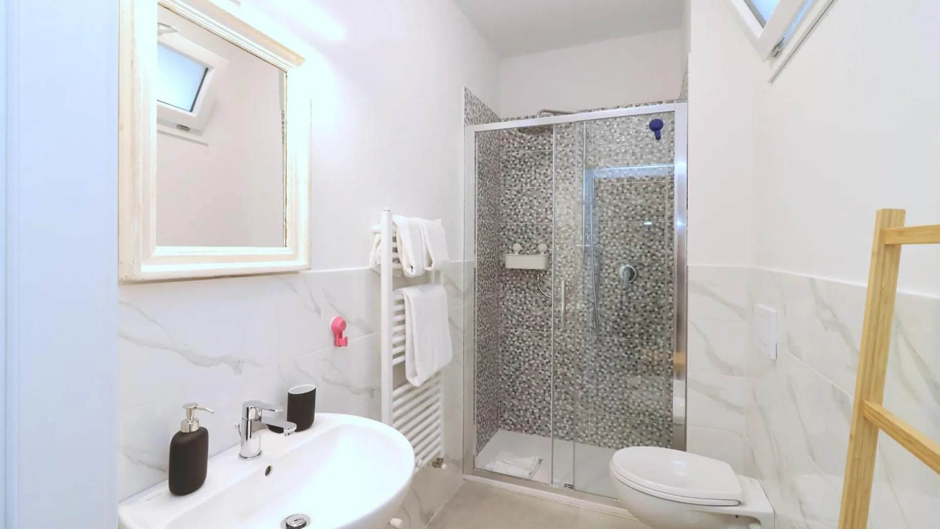 Suite Rose Florence Italy